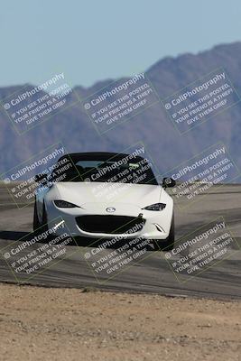 media/Oct-24-2025-Doghouse Garage (Fri) [[783d2ff07a]]/3-Intermediate/Session 3 (Turn 12)/